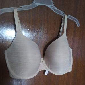 Set of 2 Victoria Secret Bras